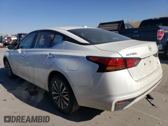 2024 Nissan Altima 2.5 SV with VIN 1N4BL4DW9RN351680, listed as a Copart auction lot 44054515 with 19,820 mi miles and Salvage Title. Bid and sale history available at carsss.com. Image 2.