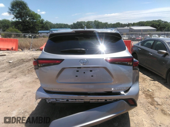 2023 Toyota Highlander L z VIN 5TDKDRAH7PS047667, wystawiony jako IAAI lot #42346321 z przebiegiem 24 917 mil mil oraz . Historia ofert i sprzedaży dostępna na DreamBid. Obrazek 16.