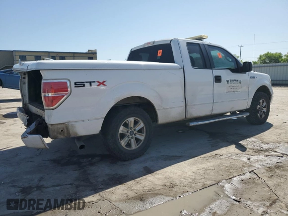 2013 Ford F-150 XL with VIN 1FTFX1CF8DFC11624, listed as a Copart auction lot 52699215 with 201,598 mi miles and Salvage Title. Bid and sale history available at carsss.com. Image 3.