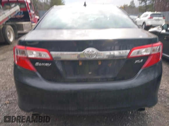 2014 Toyota Camry SE with VIN 4T1BK1FK6EU544726, listed as a IAAI auction lot 41630731 with 108,072 mi miles. Bid and sale history available at carsss.com. Image 16.