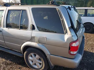 2001 Nissan Pathfinder SE z VIN JN8DR09Y41W616674, wystawiony jako IAAI lot #42137168 z przebiegiem Nie podano mil oraz . Historia ofert i sprzedaży dostępna na DreamBid. Obrazek 6.