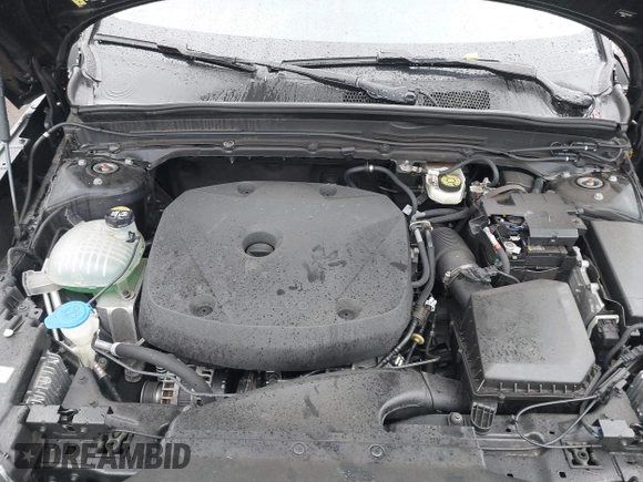 2021 Volvo XC40 Inscription with VIN YV4162UL2M2457905, listed as a IAAI auction lot 42017891 with 48,424 mi miles and . Bid and sale history available at DreamBid. Image 10.
