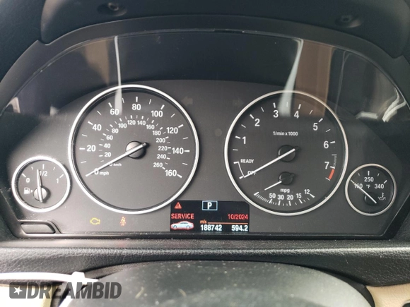 2013 BMW 3 Series 328i z VIN WBA3C1C55DF444427, wystawiony jako Copart lot #43200905 z przebiegiem 188 742 mil mil oraz Szkoda całkowita • Salvage title. Historia ofert i sprzedaży dostępna na DreamBid. Obrazek 9.