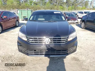 2018 Volkswagen Passat S z VIN 1VWAA7A3XJC045947, wystawiony jako Copart lot #51825425 z przebiegiem 74 687 mil mil oraz Szkoda całkowita • Salvage title. Historia ofert i sprzedaży dostępna na DreamBid. Obrazek 5.