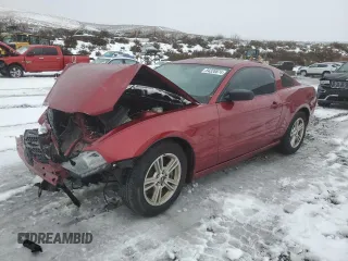 2014 Ford Mustang V6 with VIN 1ZVBP8AM8E5250565, listed as a Copart auction lot 84320874 with Not Provided miles and Salvage Title. Bid and sale history available at carsss.com. Image 1.