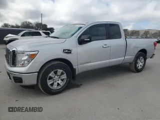 2017 Nissan Titan S z VIN 1N6AA1CJ6HN572651, wystawiony jako Copart lot #45106075 z przebiegiem 103 535 mil mil oraz Szkoda całkowita • Salvage title. Historia ofert i sprzedaży dostępna na DreamBid. Obrazek 1.