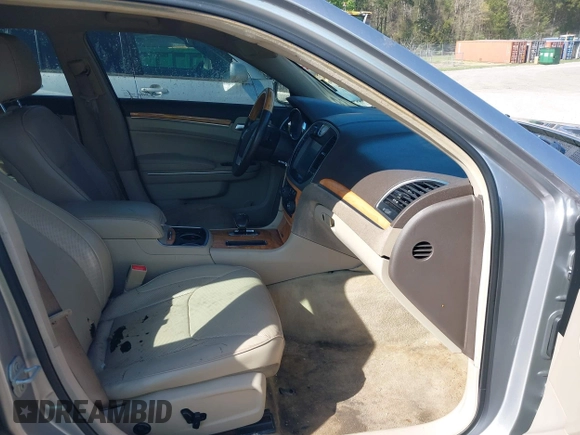 2013 Chrysler 300 C with VIN 2C3CCAEG7DH727559, listed as a IAAI auction lot 41990806 with 201,182 mi miles and . Bid and sale history available at DreamBid. Image 5.