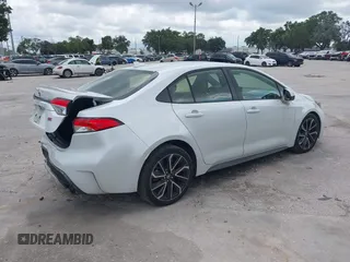 2022 Toyota Corolla SE with VIN JTDS4MCE1N3507216, listed as a IAAI auction lot 40074846 with 68,809 mi miles. Bid and sale history available at carsss.com. Image 4.