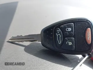 2005 Chrysler Pacifica с VIN 2C8GM48L35R451704, выставлен на аукционе IAAI как лот 42005444 с пробегом 122 456 миль миль и . История ставок и продаж доступна на DreamBid. Изображение 11.