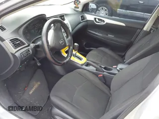 2013 Nissan Sentra SR with VIN 3N1AB7AP6DL560135, listed as a IAAI auction lot 41912932 with Not Provided miles and . Bid and sale history available at DreamBid. Image 5.