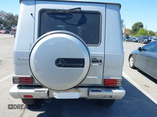 2002 Mercedes-Benz G-Class with VIN WDCYR49E02X129195, listed as a IAAI auction lot 41871996 with 200,945 mi miles. Bid and sale history available at carsss.com. Image 16.