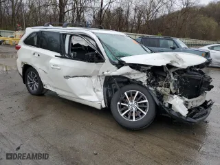 2018 Toyota Highlander SE with VIN 5TDJZRFH3JS523118, listed as a Copart auction lot 52860105 with 0 mi miles and Salvage Title. Bid and sale history available at carsss.com. Image 4.