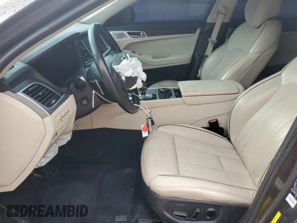 2018 Genesis G80 3.8L с VIN KMHGN4JE2JU239749, выставлен на аукционе Copart как лот 49259985 с пробегом 71 486 миль миль и Списание • Salvage title. История ставок и продаж доступна на DreamBid. Изображение 7.