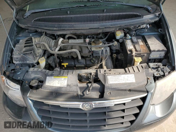 2006 Chrysler Town & Country LWB Touring with VIN 2A4GP54L56R781831, listed as a Copart auction lot 70298954 with 183,487 mi miles and Clean Title. Bid and sale history available at carsss.com. Image 12.