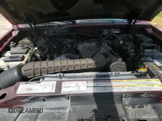 1995 Ford Explorer Eddie Bauer z VIN 1FMDU32XXSUB67930, wystawiony jako Copart lot #51514905 z przebiegiem 246 440 mil mil oraz Szkoda całkowita • Salvage title. Historia ofert i sprzedaży dostępna na DreamBid. Obrazek 12.