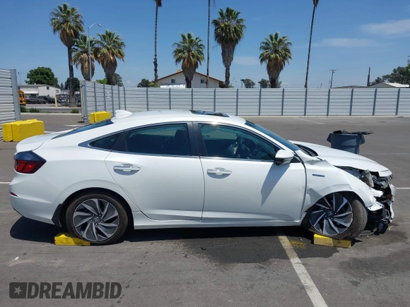 2019 Honda Insight Touring z VIN 19XZE4F99KE027245, wystawiony jako IAAI lot #42278692 z przebiegiem 106 184 mil mil oraz . Historia ofert i sprzedaży dostępna na DreamBid. Obrazek 13.