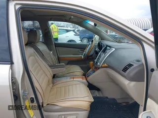 2005 Lexus RX 330 with VIN 2T2HA31U65C047755, listed as a IAAI auction lot 42043942 with 301,840 mi miles. Bid and sale history available at carsss.com. Image 5.