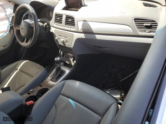2018 Audi Q3 Premium Plus with VIN WA1JCCFS6JR007404, listed as a Copart auction lot 45345785 with 0 mi miles and Salvage Title. Bid and sale history available at carsss.com. Image 8.