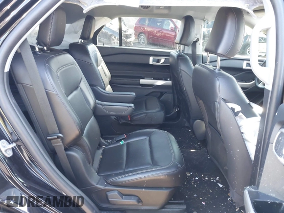 2022 Ford Explorer XLT z VIN 1FMSK8DH0NGA96191, wystawiony jako IAAI lot #41983762 z przebiegiem 47 637 mil mil oraz . Historia ofert i sprzedaży dostępna na DreamBid. Obrazek 8.