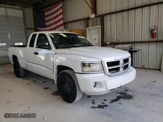 2011 Ram Dakota Bighorn/Lonestar with VIN 1D7RE3BK6BS610894, listed as a Copart auction lot 58214800 with 160,254 mi miles and Salvage Title. Bid and sale history available at carsss.com. Image 1.