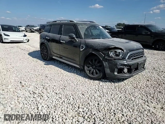 2018 MINI Countryman Cooper S with VIN WMZYT3C35J3E93209, listed as a Copart auction lot 72223584 with 88,070 mi miles and Salvage Title. Bid and sale history available at carsss.com. Image 11.