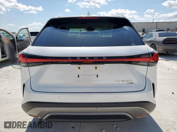 2024 Lexus RX 350h с VIN 2T2BBMCA0RC045937, выставлен на аукционе Copart как лот 60165815 с пробегом 16 702 миль миль и Списание • Salvage title. История ставок и продаж доступна на DreamBid. Изображение 6.