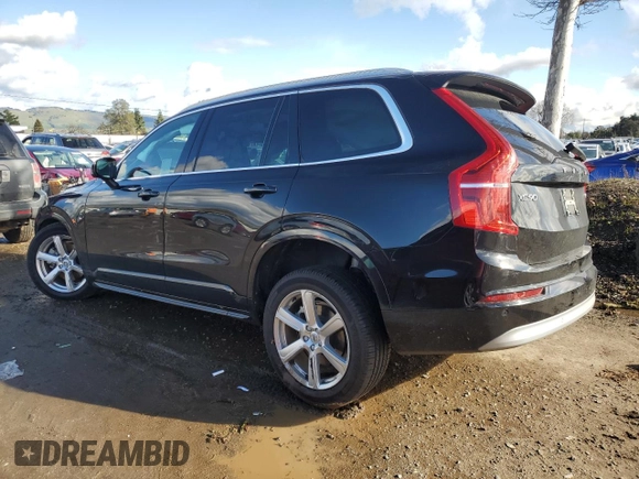 2022 Volvo XC90 Momentum with VIN YV4102PK5N1779708, listed as a Copart auction lot 44492415 with 52,554 mi miles and Salvage Title. Bid and sale history available at carsss.com. Image 2.