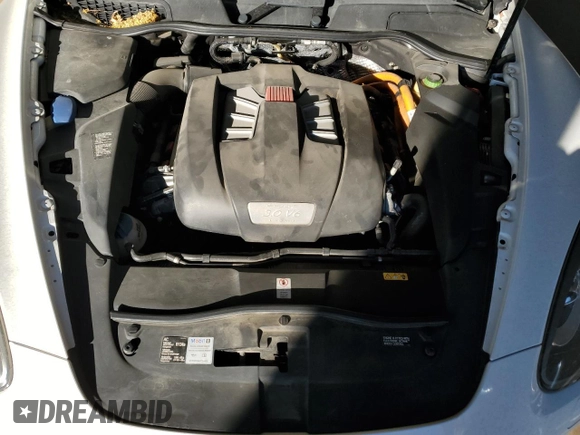 2012 Porsche Cayenne S Hybrid with VIN WP1AE2A28CLA93790, listed as a Copart auction lot 42040485 with 150,816 mi miles and Clean title. Bid and sale history available at DreamBid. Image 11.