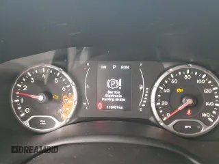 2018 Jeep Renegade Latitude with VIN ZACCJABB6JPJ40500, listed as a Copart auction lot 52610735 with 116,401 mi miles and Salvage Title. Bid and sale history available at carsss.com. Image 9.