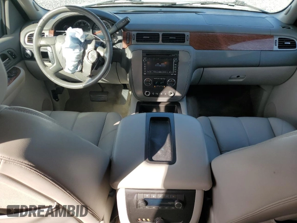 2008 GMC Yukon XL SLT 4SB with VIN 1GKFC16J98R133259, listed as a Copart auction lot 78108664 with 159,571 mi miles and Salvage Title. Bid and sale history available at carsss.com. Image 8.