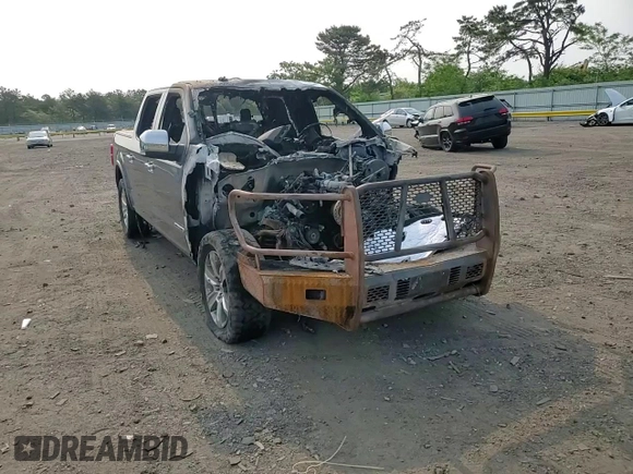 2019 Ford F-150 XL z VIN 1FTFW1E15KFB28248, wystawiony jako Copart lot #59356865 z przebiegiem Nie podano mil oraz Szkoda całkowita • Salvage title. Historia ofert i sprzedaży dostępna na DreamBid. Obrazek 13.