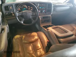 2004 GMC Yukon SLE with VIN 1GKEK13T94J210449, listed as a Copart auction lot 48024255 with 262,562 mi miles and Clean Title. Bid and sale history available at carsss.com. Image 8.