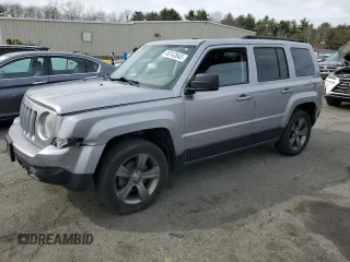 2015 Jeep Patriot High Altitude with VIN 1C4NJRFB0FD303636, listed as a Copart auction lot 48742845 with 125,420 mi miles and Salvage Title. Bid and sale history available at carsss.com. Image 1.