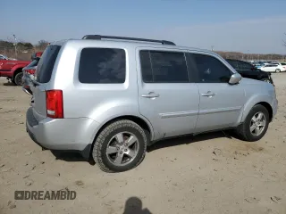 2011 Honda Pilot EX-L with VIN 5FNYF4H65BB013820, listed as a Copart auction lot 49693825 with 185,190 mi miles and Salvage Title. Bid and sale history available at carsss.com. Image 3.