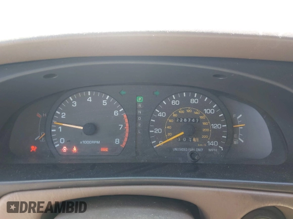 1995 Toyota Camry LE z VIN 4T1SK12E8SU872841, wystawiony jako IAAI lot #42025861 z przebiegiem 228 747 mil mil oraz . Historia ofert i sprzedaży dostępna na DreamBid. Obrazek 7.
