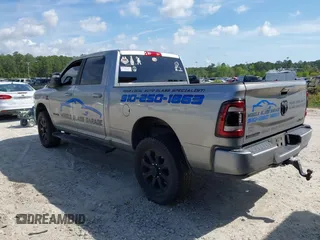 2024 Ram 2500 Big Horn z VIN 3C6UR5DL1RG116185, wystawiony jako IAAI lot #42007154 z przebiegiem Nie podano mil oraz . Historia ofert i sprzedaży dostępna na DreamBid. Obrazek 3.