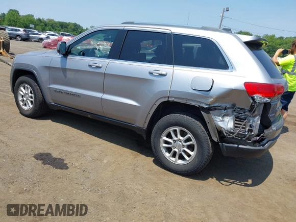 2018 Jeep Grand Cherokee Upland z VIN 1C4RJFAG4JC504649, wystawiony jako IAAI lot #42412066 z przebiegiem 36 729 mil mil oraz . Historia ofert i sprzedaży dostępna na DreamBid. Obrazek 3.