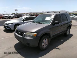 2006 Ford Escape XLS with VIN 1FMYU02Z66KA85731, listed as a IAAI auction lot 37093710 with 248,986 mi miles and . Bid and sale history available at DreamBid. Image 6.