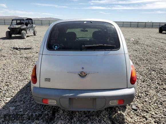 2002 Chrysler PT Cruiser Limited z VIN 3C8FY68B22T294517, wystawiony jako Copart lot #52257935 z przebiegiem 127 299 mil mil oraz Czysty tytuł • Clean title. Historia ofert i sprzedaży dostępna na DreamBid. Obrazek 6.
