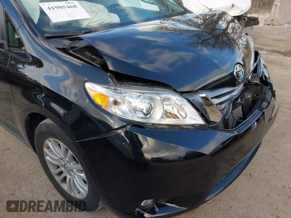 2015 Toyota Sienna XLE with VIN 5TDYK3DC2FS651400, listed as a IAAI auction lot 41985468 with 122,335 mi miles and . Bid and sale history available at DreamBid. Image 17.