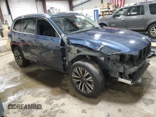 2022 Volvo XC90 Momentum with VIN YV4A221K2N1777983, listed as a Copart auction lot 44612795 with 27,763 mi miles and Salvage title. Bid and sale history available at DreamBid. Image 4.