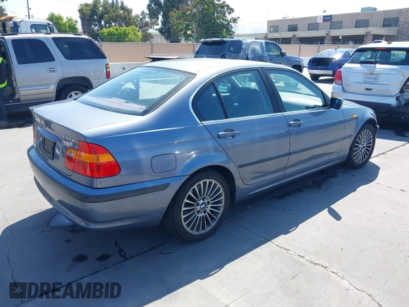 2002 BMW 3 Series 330xi with VIN WBAEW53412PG17644, listed as a IAAI auction lot 42597597 with 168,845 mi miles and . Bid and sale history available at DreamBid. Image 4.