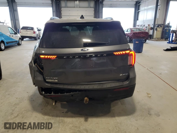2025 Ford Explorer Active with VIN 1FMUK8DH5SGA03444, listed as a Copart auction lot 56217955 with 11,733 mi miles and Salvage title. Bid and sale history available at DreamBid. Image 6.