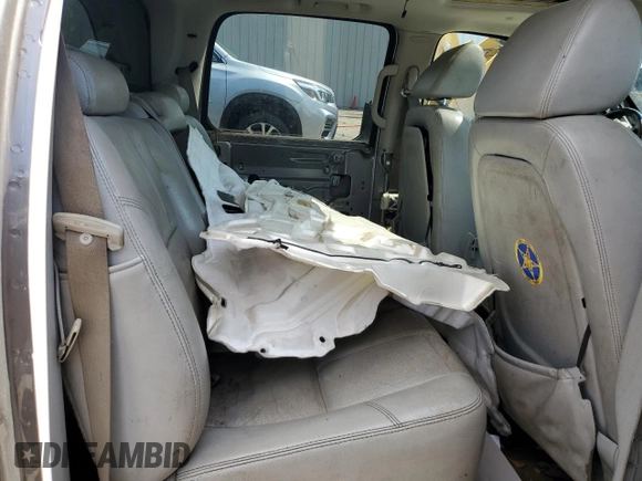 2008 Chevrolet Avalanche 2LT with VIN 3GNFK12318G107218, listed as a Copart auction lot 61583895 with Not provided miles and Salvage title. Bid and sale history available at DreamBid. Image 10.