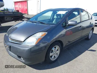 2006 Toyota Prius with VIN JTDKB20UX63190303, listed as a IAAI auction lot 41871826 with 147,124 mi miles. Bid and sale history available at carsss.com. Image 2.