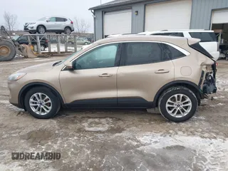 2020 Ford Escape SE with VIN 1FMCU0G60LUB97403, listed as a IAAI auction lot 41544829 with 47,734 mi miles. Bid and sale history available at carsss.com. Image 15.
