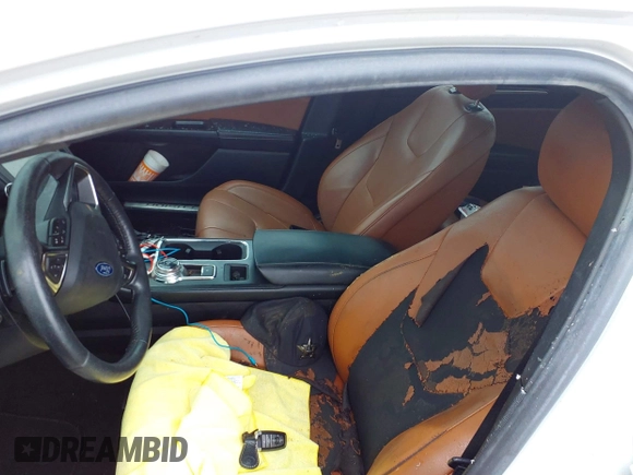 2019 Ford Fusion Titanium with VIN 3FA6P0D9XKR186685, listed as a IAAI auction lot 39181239 with Not provided miles and . Bid and sale history available at DreamBid. Image 6.