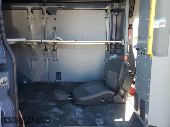 2020 Ford Transit Cargo с VIN 1FTBR3X87LKA72253, выставлен на аукционе Copart как лот 56999975 с пробегом 69 981 миль миль и Списание • Salvage title. История ставок и продаж доступна на DreamBid. Изображение 11.