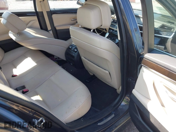 2013 BMW 5 Series 535i xDrive with VIN WBAFU7C5XDDU68439, listed as a IAAI auction lot 42376688 with 153,580 mi miles and . Bid and sale history available at DreamBid. Image 8.