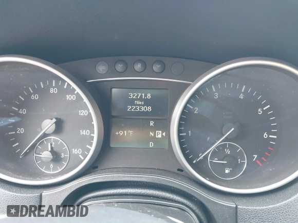 2010 Mercedes-Benz M 350 with VIN 4JGBB5GB5AA603377, listed as a IAAI auction lot 39926525 with 223,308 mi miles and . Bid and sale history available at DreamBid. Image 7.
